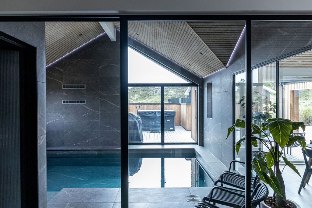 Lysinstallation i sommerhus
