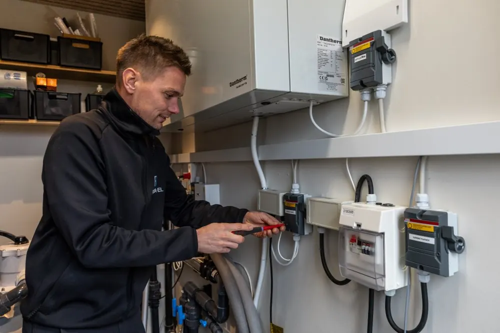 El-arbejde i industrivirksomhed